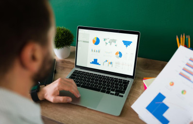 How To Measure ROI Across SEO, Ads, And Design Campaigns